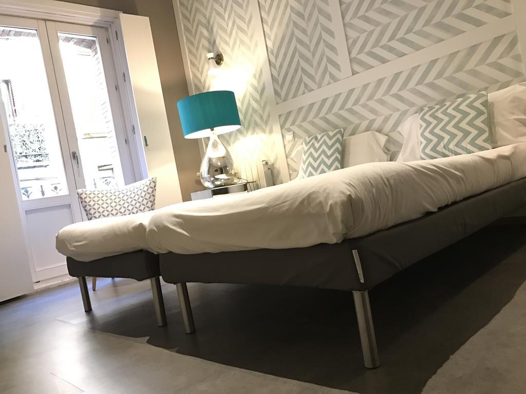 Madrid Central Gran Via Suites Екстер'єр фото