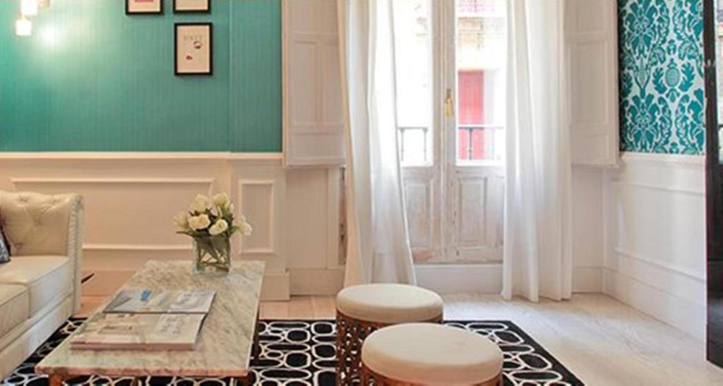 Madrid Central Gran Via Suites Екстер'єр фото